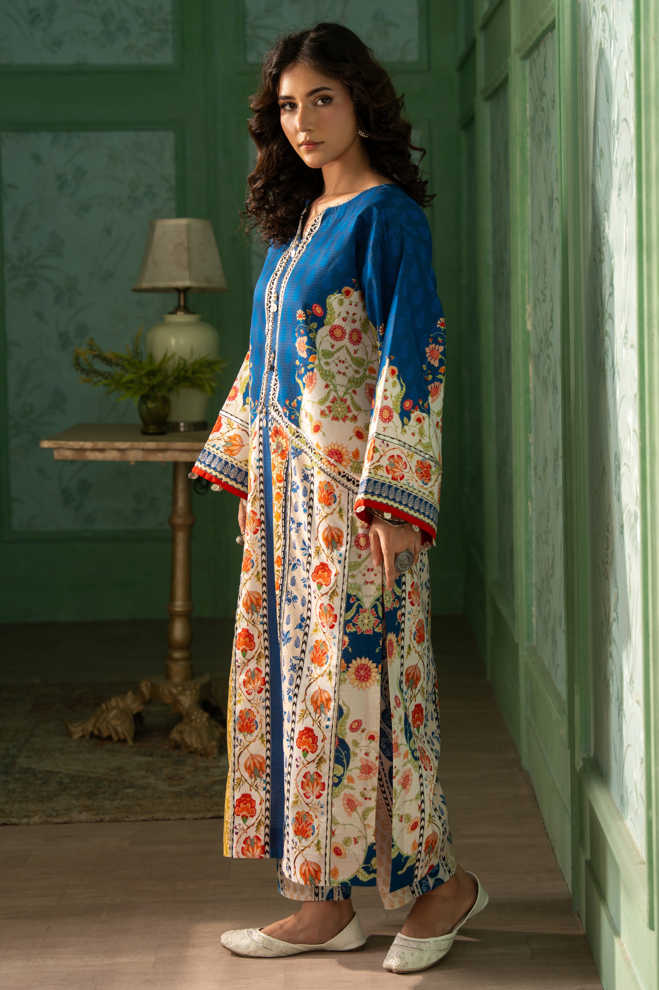 3 PIECE MULTI PRINTED LAWN SUIT (PRET)