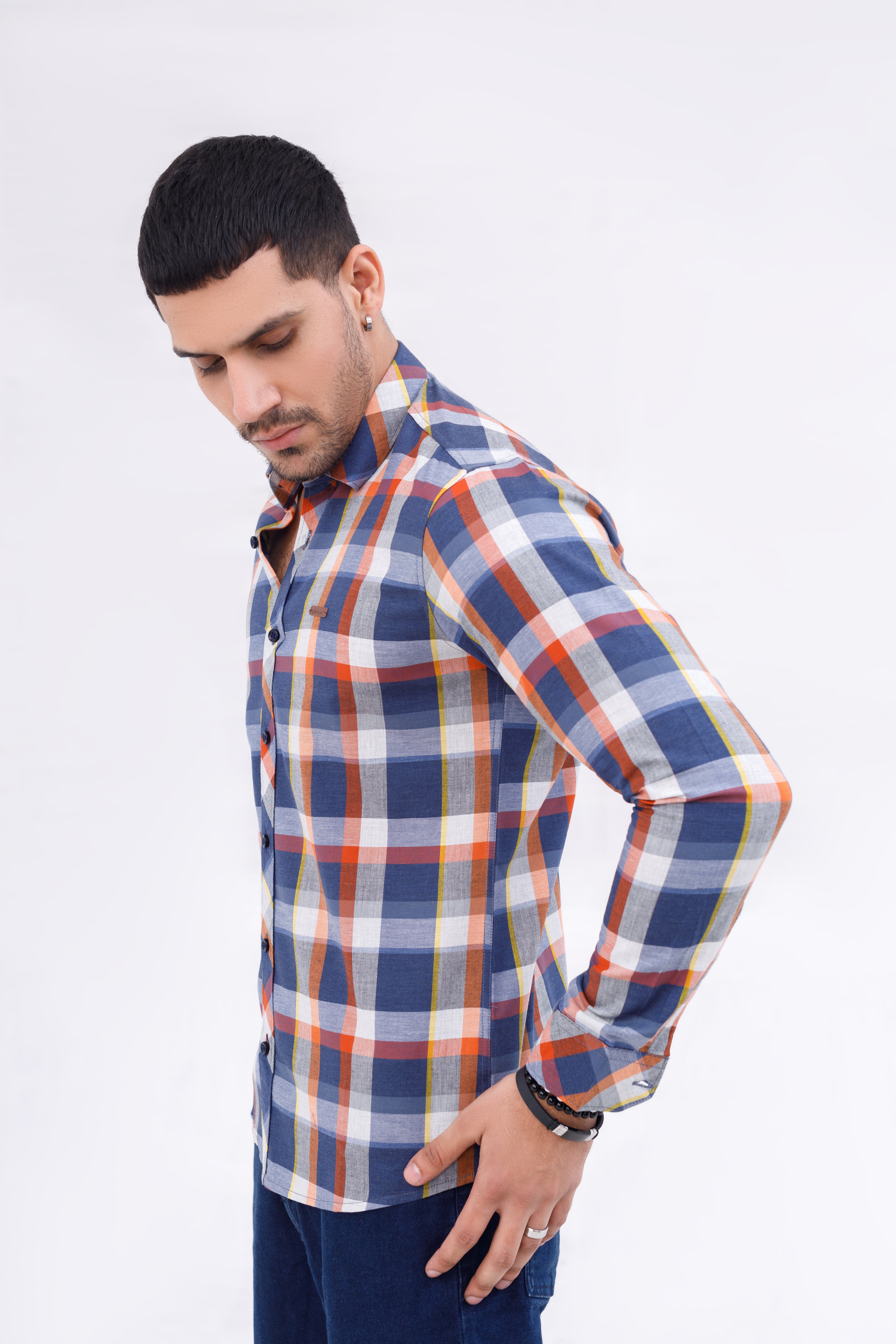Men Casual Shirt Blue and red check