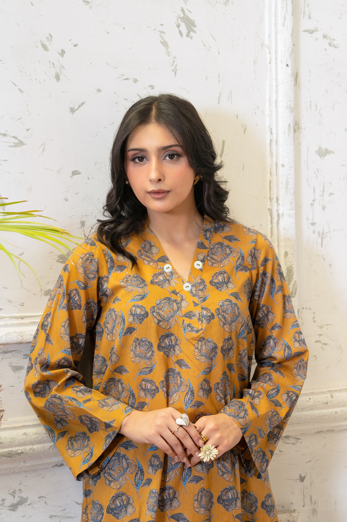 Amber Bloom Lawn 2 Piece Suit (Pret)