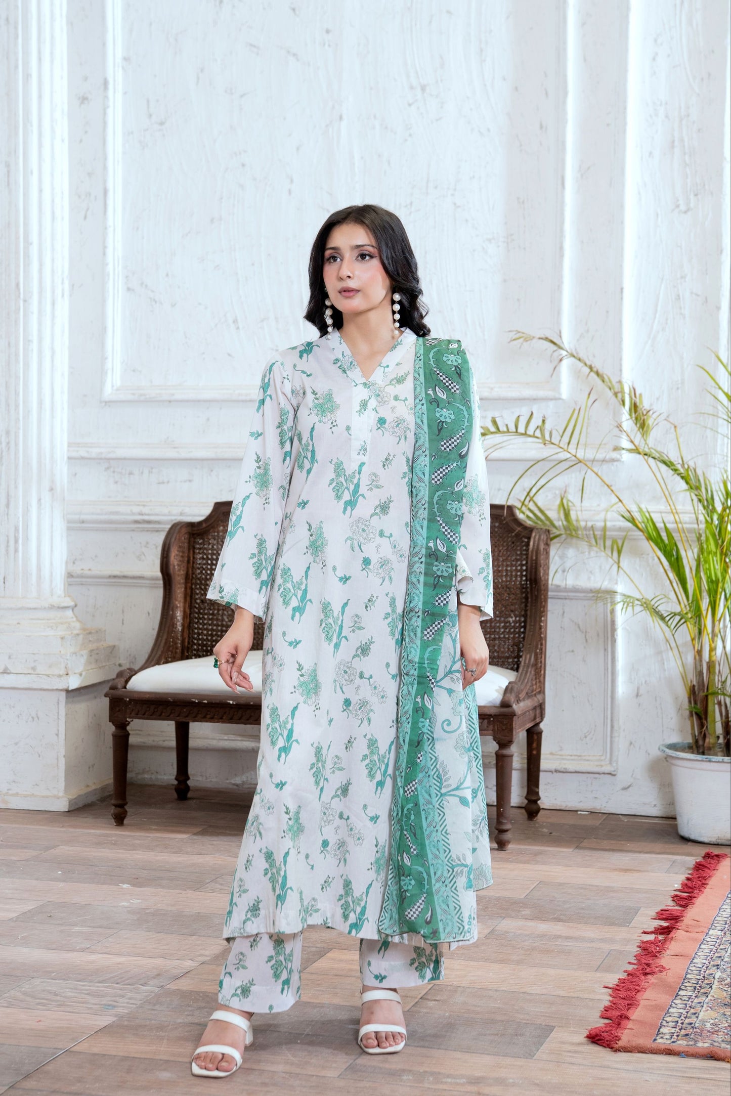 Mint Flora Lawn 3 Piece Suit Pret