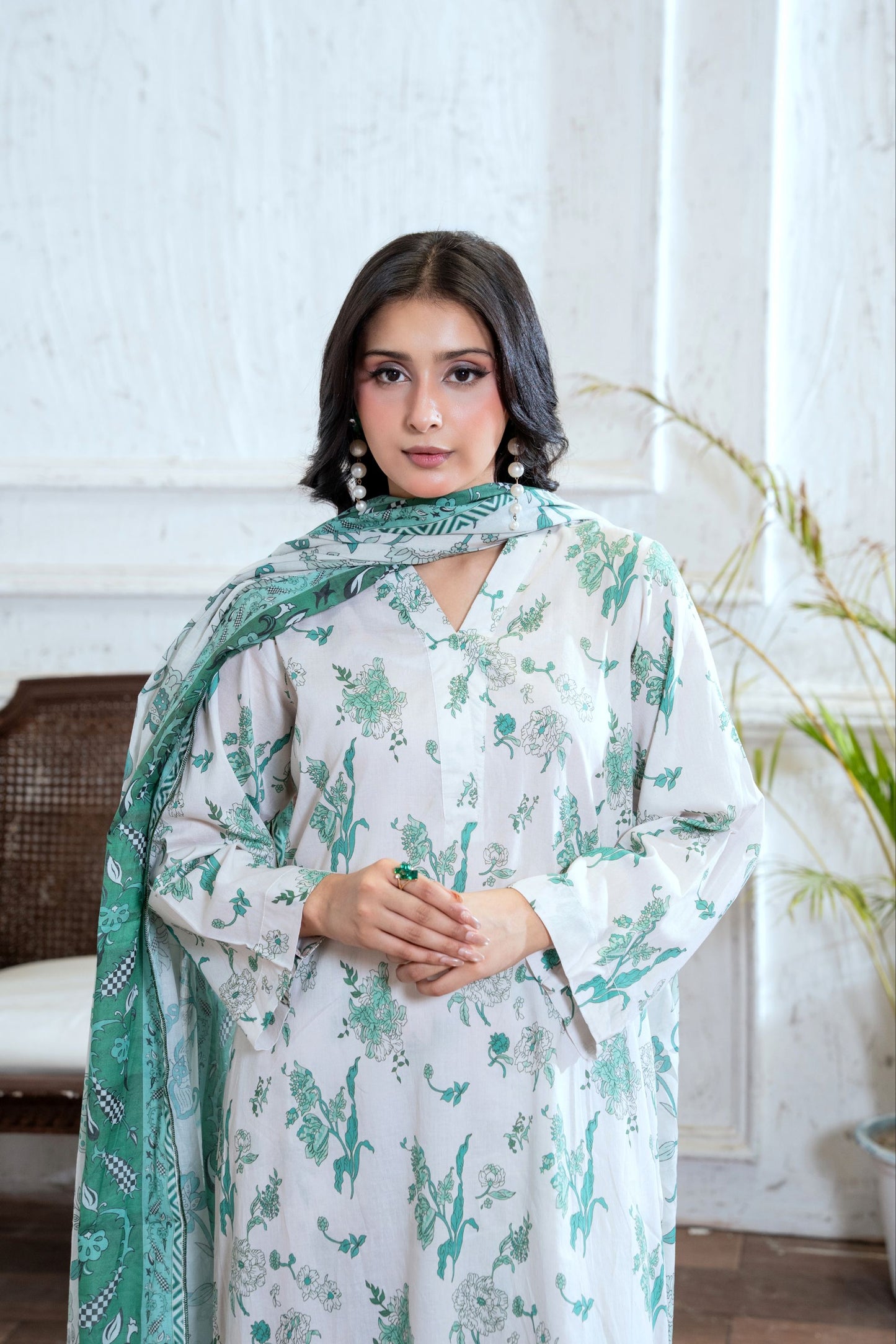 Mint Flora Lawn 3 Piece Suit Pret