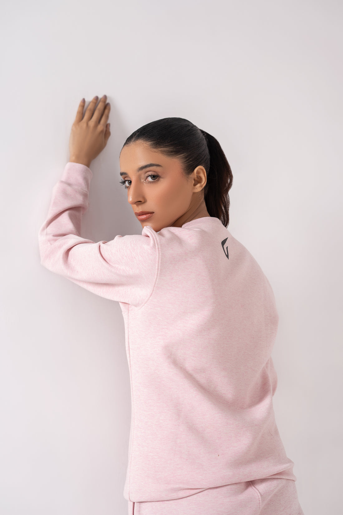 Women Active wear sweat shirt Pink